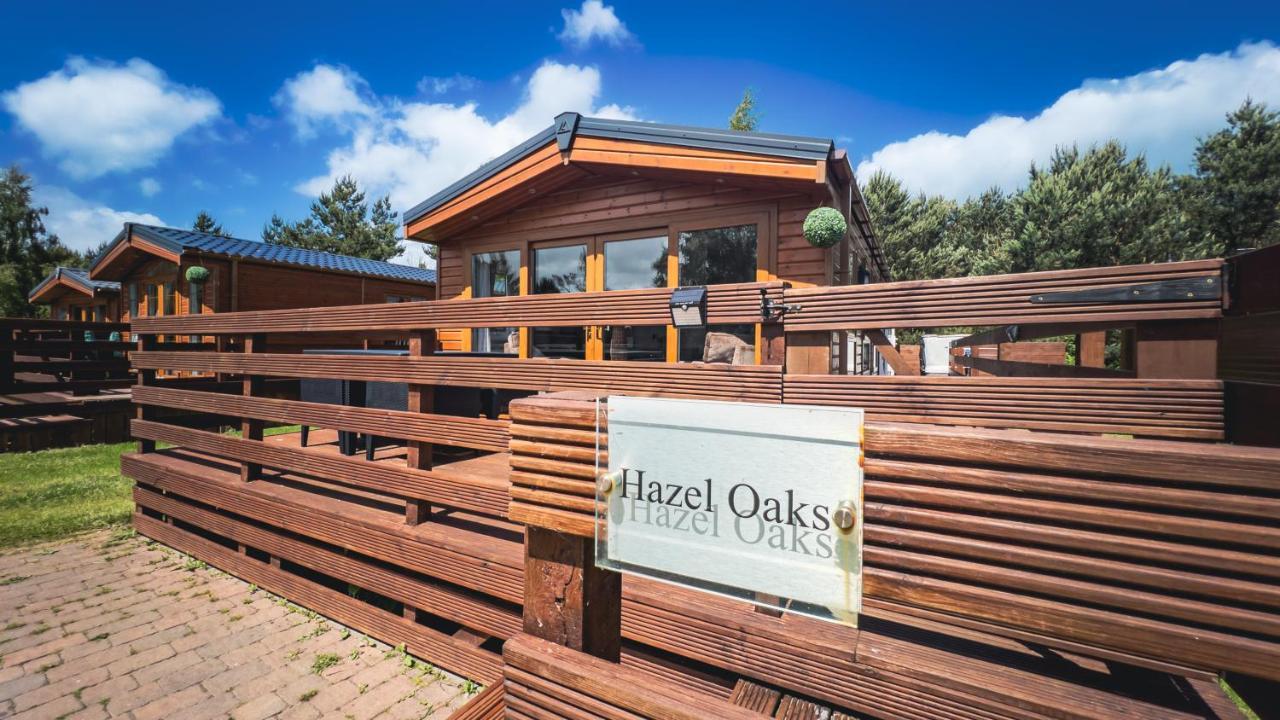 Hazel Oaks, Beautiful Lodge With Hot Tub - Sleeps 6 - Felmoor Park Морпет Екстериор снимка